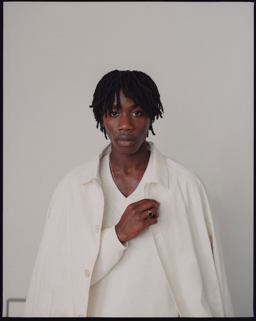 Stylish Black woman in ZARA outfit for NYC 2021 fashion shoot.