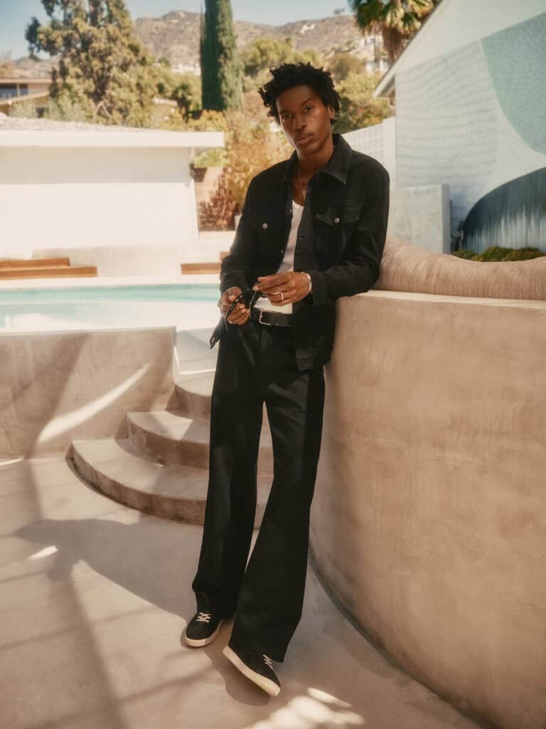 ZARA MAN model in Los Angeles, 2022, showcasing stylish men's fashion.