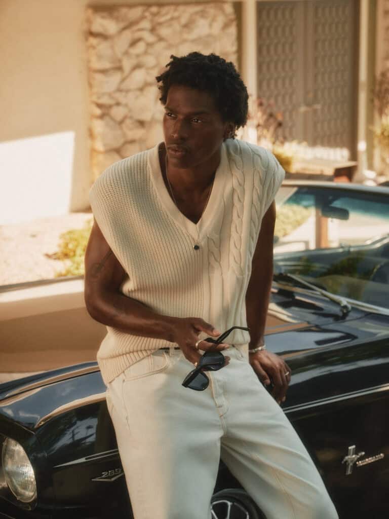 ZARA MAN model in Los Angeles, 2022, showcasing stylish summer fashion.